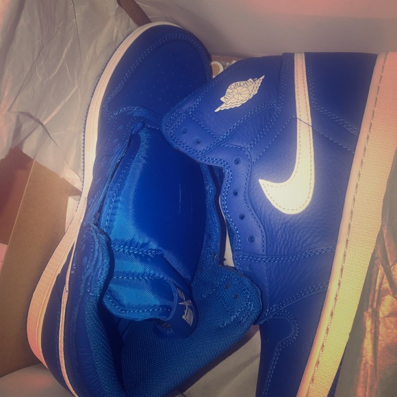 nipsey blue jordans